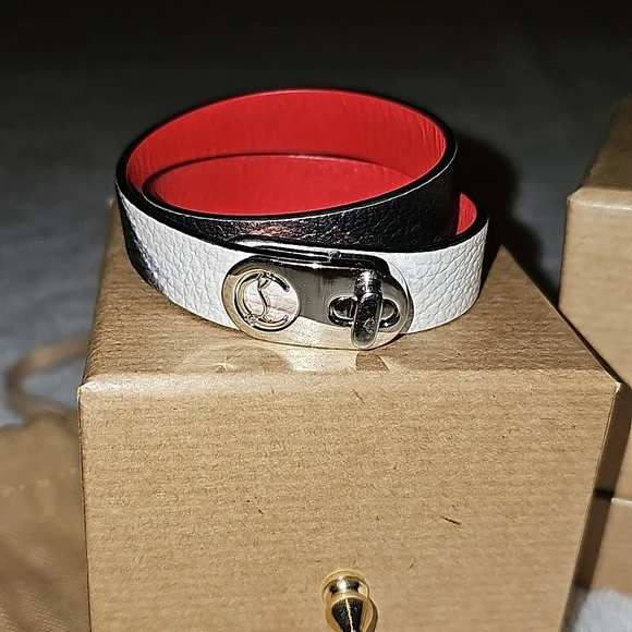 Christian Louboutin Elisa bracelet, NWT - Picture 2 of 10